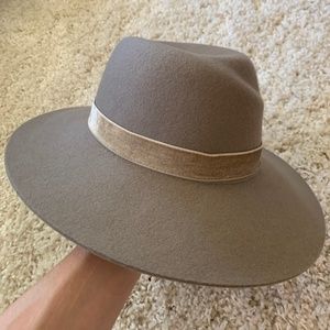 Rag & Bone Zoe Hat Medium